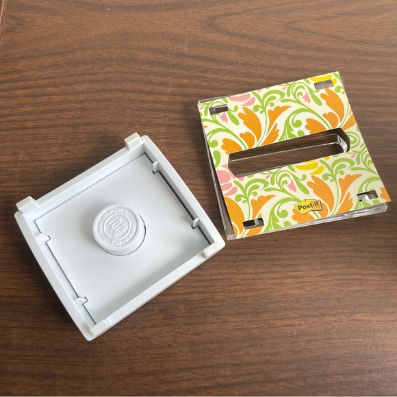 Pop Up Post-It Note Dispenser - Picture 7 of 9